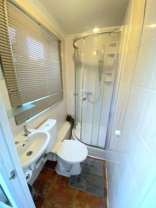 Evo A - Gravesend 1 Bedroom Apartment Dış mekan fotoğraf