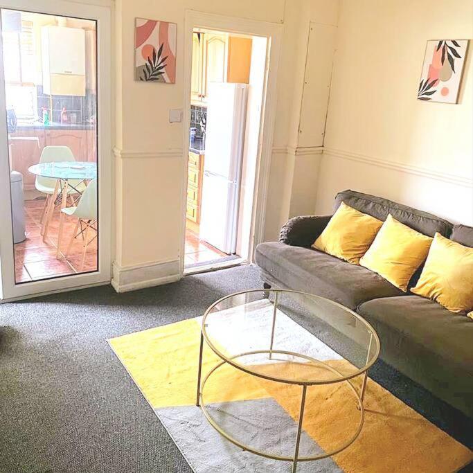 Evo A - Gravesend 1 Bedroom Apartment Dış mekan fotoğraf