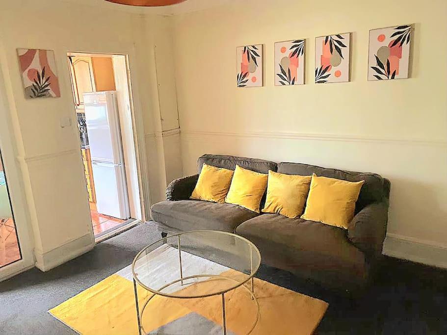 Evo A - Gravesend 1 Bedroom Apartment Dış mekan fotoğraf